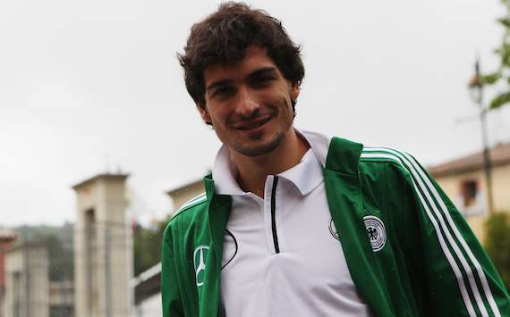 Hummels ready to fight for Germany starting spot