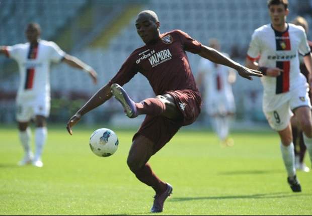 Inter join AC Milan in race for Ogbonna