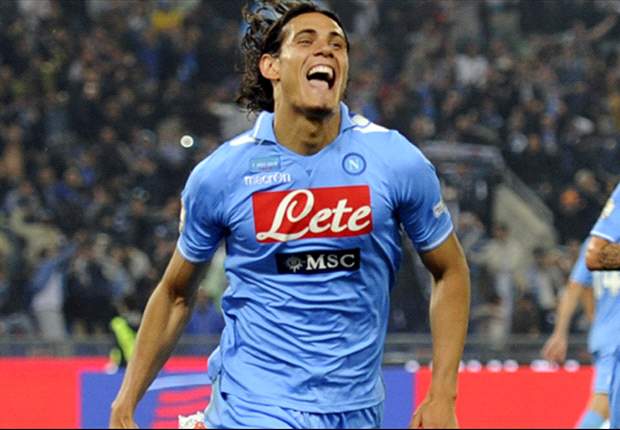 Manchester City target Cavani will rot on the bench if he demands exorbitant wages, warns Napoli president