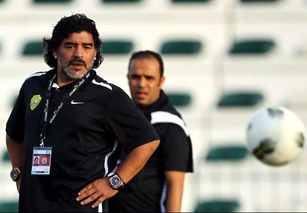 Maradona ancora a Dubai: l'Al-Wasl lo conferma, ma dovrà vincere...