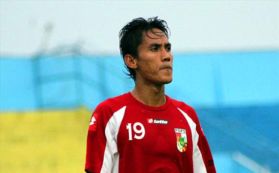 Pemain PSPS Pekanbaru Lakukan Aksi Solidaritas Saat Pertandingan