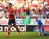 Desfalcada, Espanha vence a Sérvia por 2 a 0