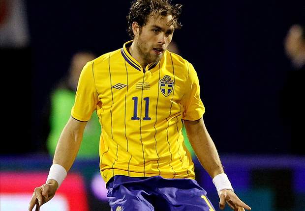 TEAM NEWS: Elmander starts for Sweden against England
