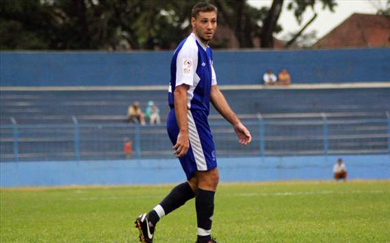 Arema ISL Cari Pemain Asing Yang Bukan Dari IPL