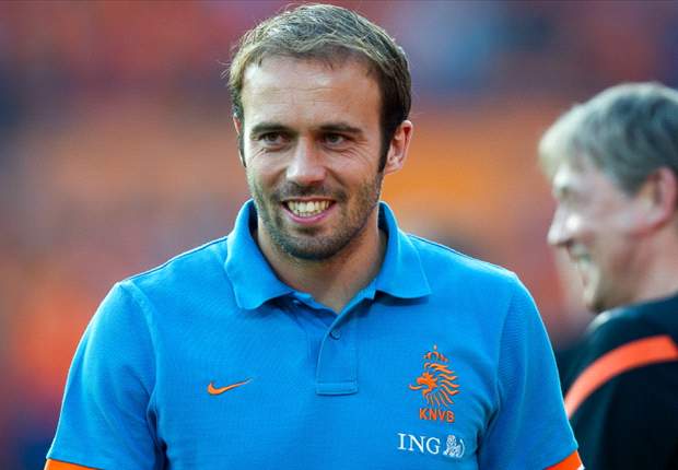 Official: Feyenoord sign Mathijsen from Malaga