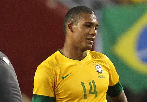 Juan: I want to become as good as Thiago Silva