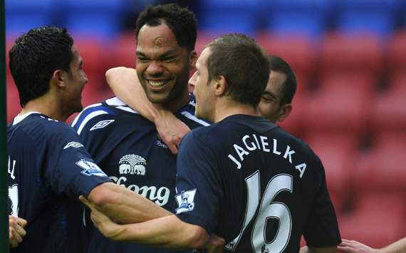 Jagielka talks up England centre-back partnership with Lescott