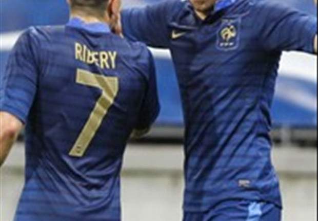 EdF - Benzema: "Continuer comme ça"