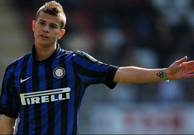 Longo keen to learn from Milito