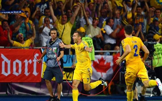 Blokhin: Shevchenko in race to be fit to face England