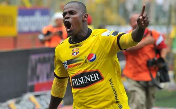 Narciso Mina podría llegar al América de México