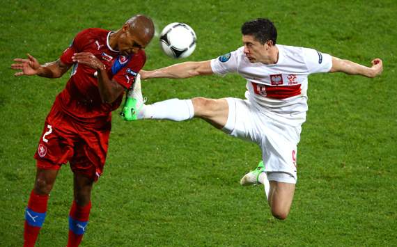 Gebre Selassie, Lewandowski, Czech Republic v Poland