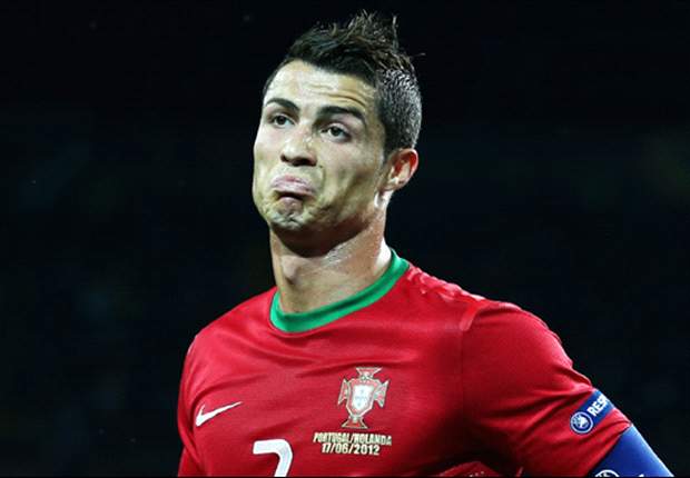 Ronaldo, Rosicky & the players walking a suspension tightrope in Czech Republic v Portugal 
