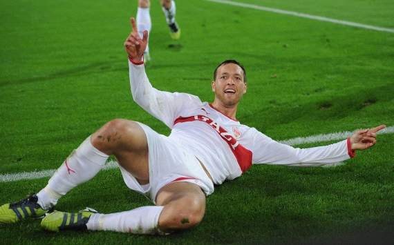 Julian Schieber: How he fits in Dortmund