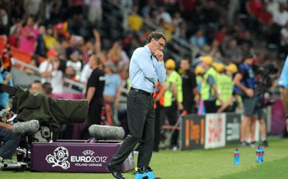 Blanc steps down as France coach