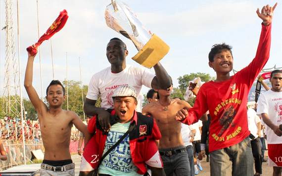 Selebrasi Juara - Semen Padang (GOAL.com/Antara)
