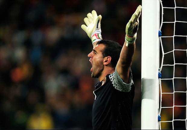 Ronaldo and Nani are the best attackers at Euro 2012, claims Portugal goalkeeper Eduardo