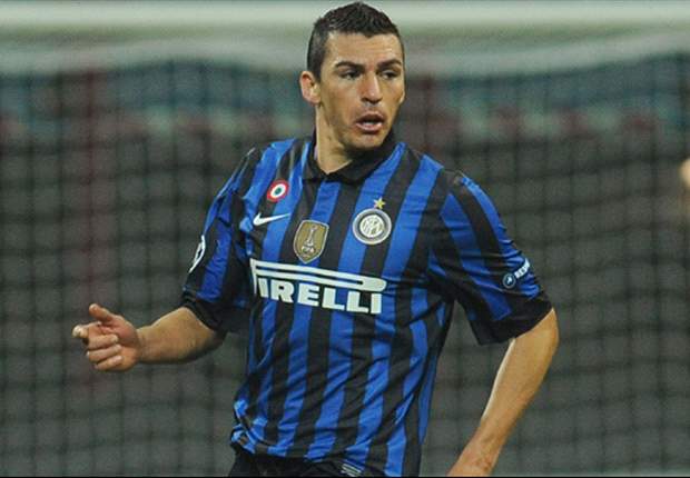 Lucio alla Juve, il parere dei grandi ex: per Benetti trattasi di affarone, mentre Boninsegna applaude Moratti: "Ha fatto bene a mandarlo via..."
