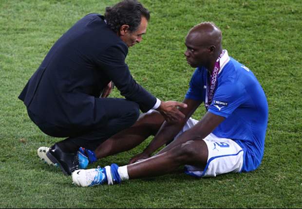 Prandelli: Balotelli must learn to accept defeat