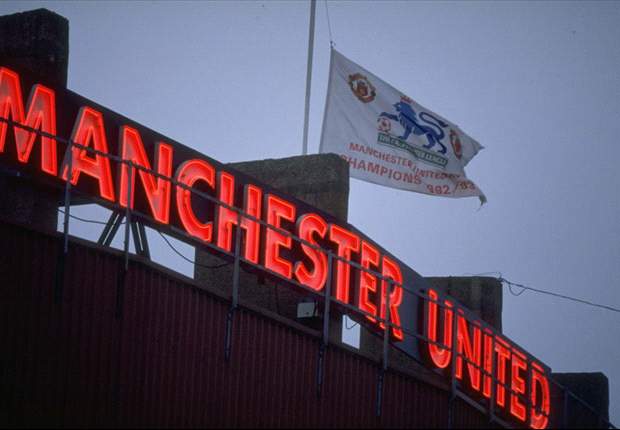 Manchester United signs two Chinese sponsorship deals