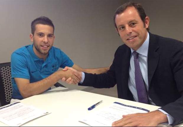Barcelona officially sign Jordi Alba