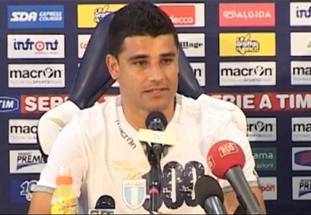 Recém-contratado, Ederson se lesiona em treino da Lazio
