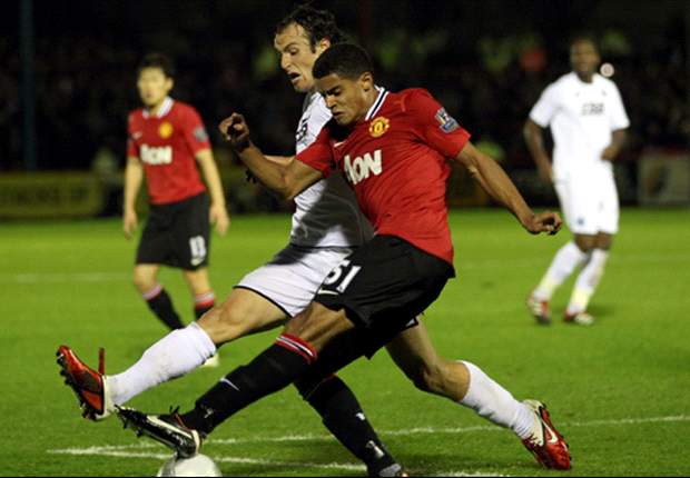 Fryers arrives at Tottenham to complete move from Manchester United