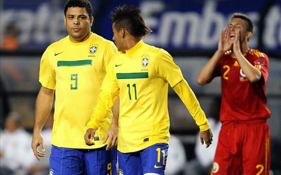 Brazil legend Ronaldo: Neymar needs European move to reach Messi's level