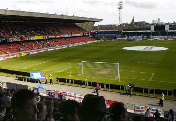 Linfield lose to Limassol in Champions League qualifier