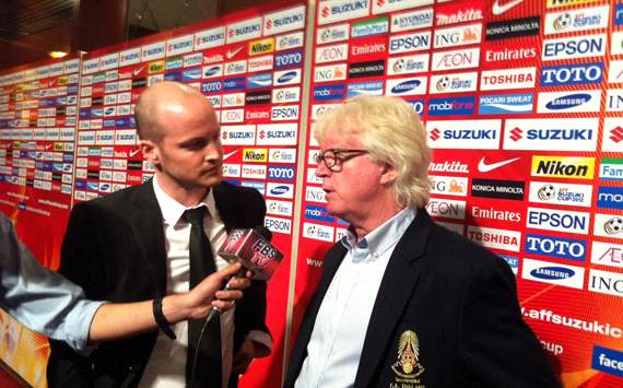 Thailand FA agrees to Schafer's calls and organises four friendly dates before 2012 AFF Cup
