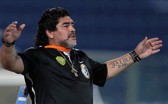 Maradona to be honoured with 25kg cake in India