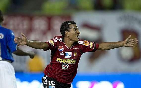 Rómulo Otero renovó con el Caracas hasta 2016