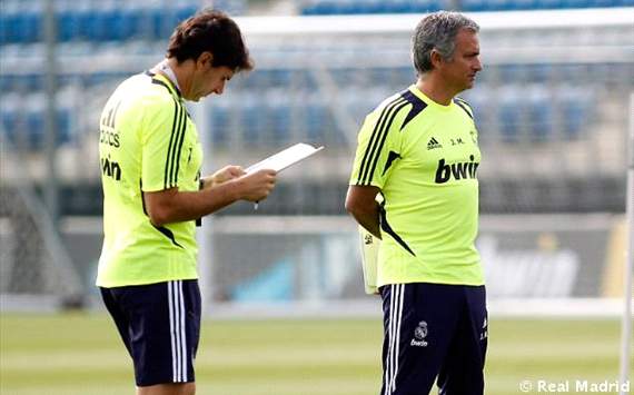 José Mourinho y Aitor Karanka en un entrenamiento del Real Madrid