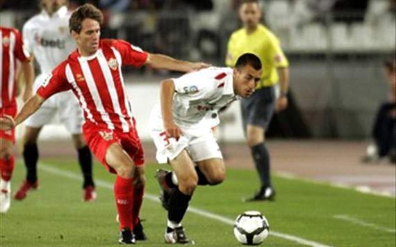 Sevilla espera respuesta de Antonio Luna para renovarle hasta 2015