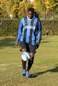 Mario Balotelli -No Main (mariobalotelli.it)