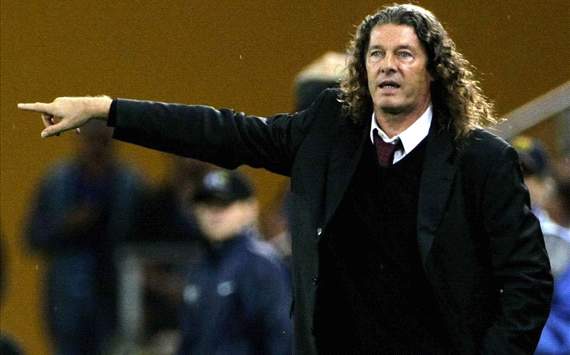 Al Wasl confirm Metsu as Maradona's replacement