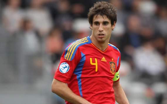 Javi Martínez, en acción con la selección de España