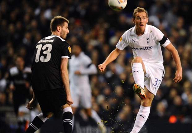 Pre-season round-up: Terrific Tottenham hit Southend for six as Peterborough punish Manchester United