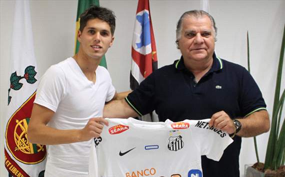 Santos wait on Independiente for Rodriguez debut