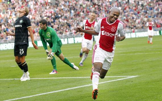 Thulani Serero scoort (Ajax - Celtic)