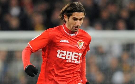 Official: Besiktas sign Julien Escude from Sevilla