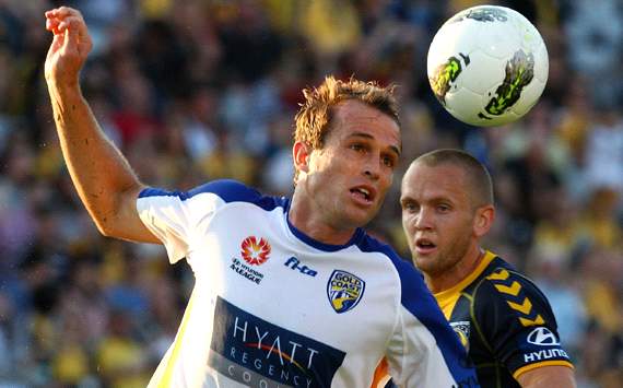 Official: Melbourne Heart sign striker Dylan Macallister