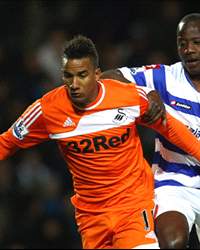 Queens Park Rangers v Swansea City - Premier League - Scott Sinclair, Samba Diakite, 