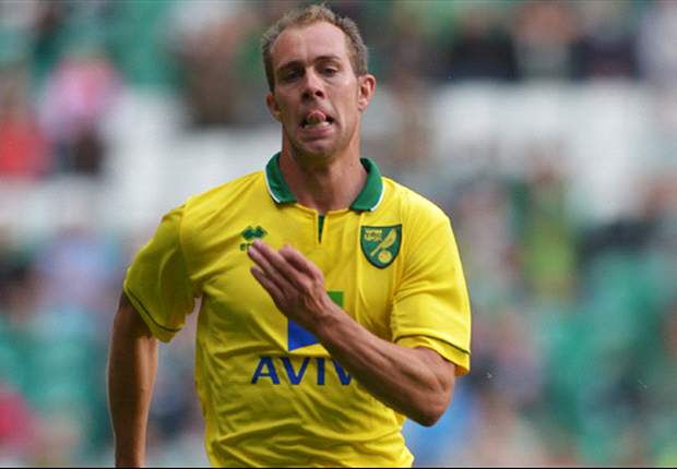 Norwich defender Whittaker to miss start of season