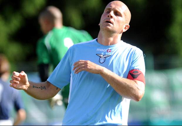 La Lazio perde pezzi in attacco: Rocchi si frattura la mano, un mese di stop