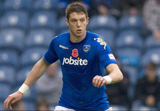 Nottingham Forest sign Halford from troubled Portsmouth