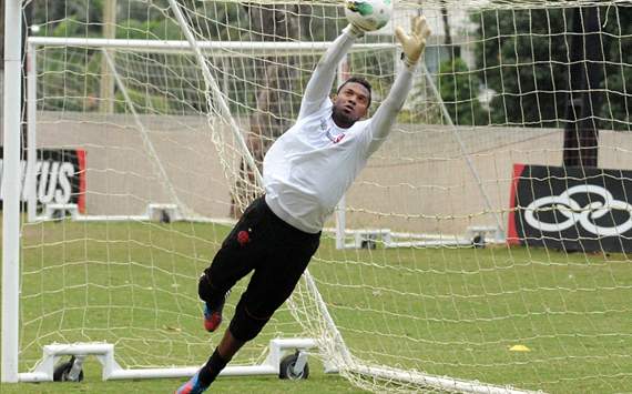 Felipe supera dengue e problemas no grupo e pode voltar ao Flamengo