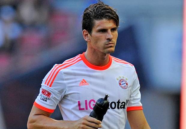Gomez nets four in Bayern comeback