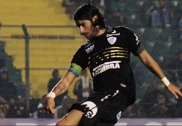 Loco Abreu confirma retorno ao Botafogo