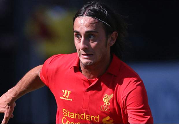 Official: Aquilani joins Fiorentina from Liverpool